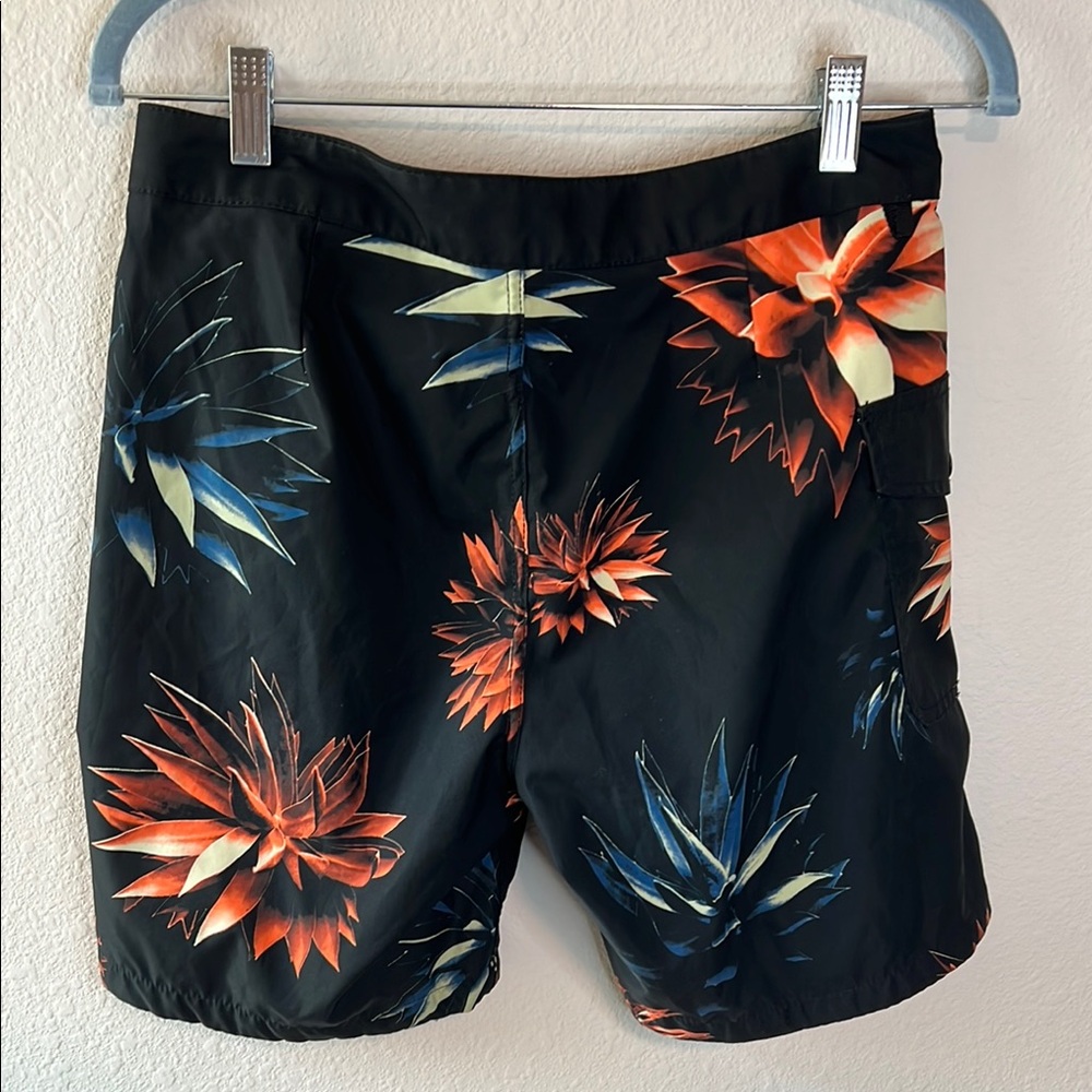Vans Black and Orange Board Shorts with Tropical Floral Design - Picture 4 of 5